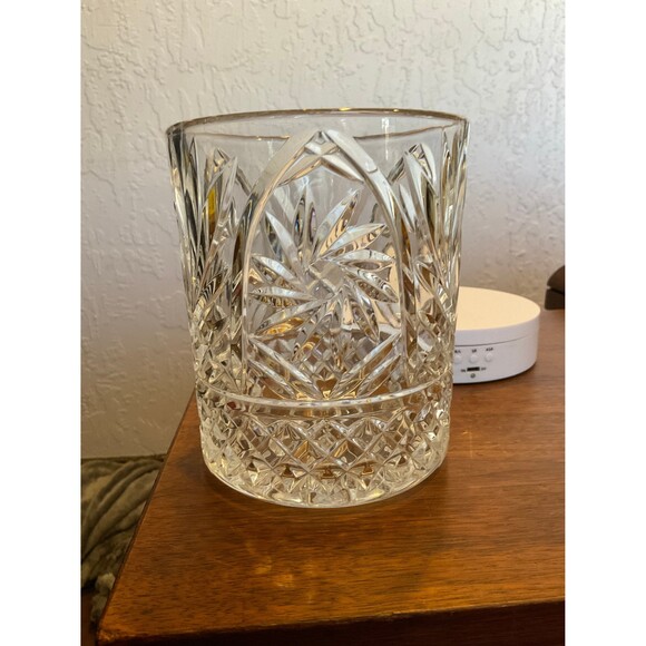 English Biscuit Barrel by St.George w/o lid - Picture 3 of 3